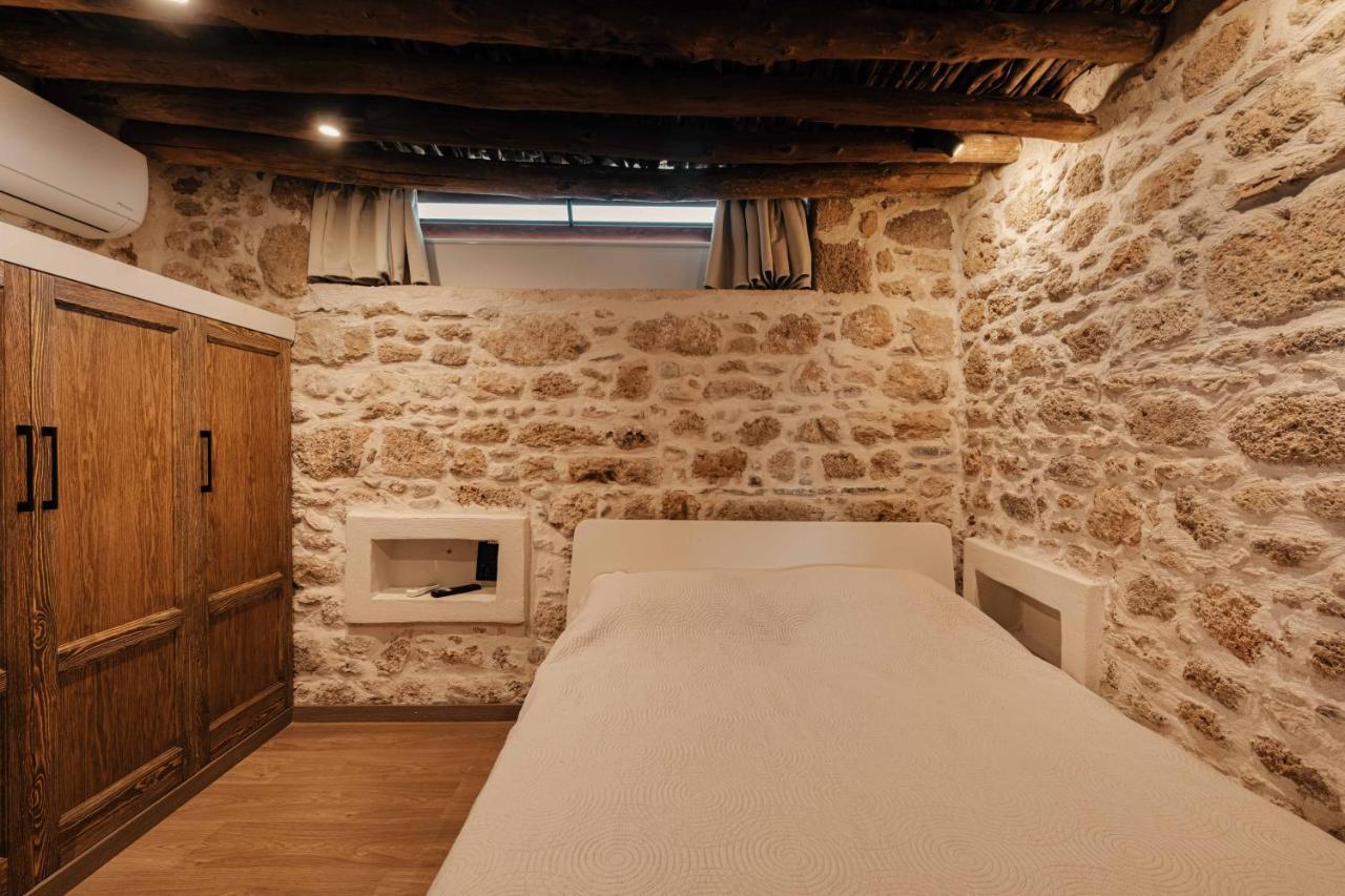 Ferienwohnung La Casa Dell'Arch CCharaki Exterior foto